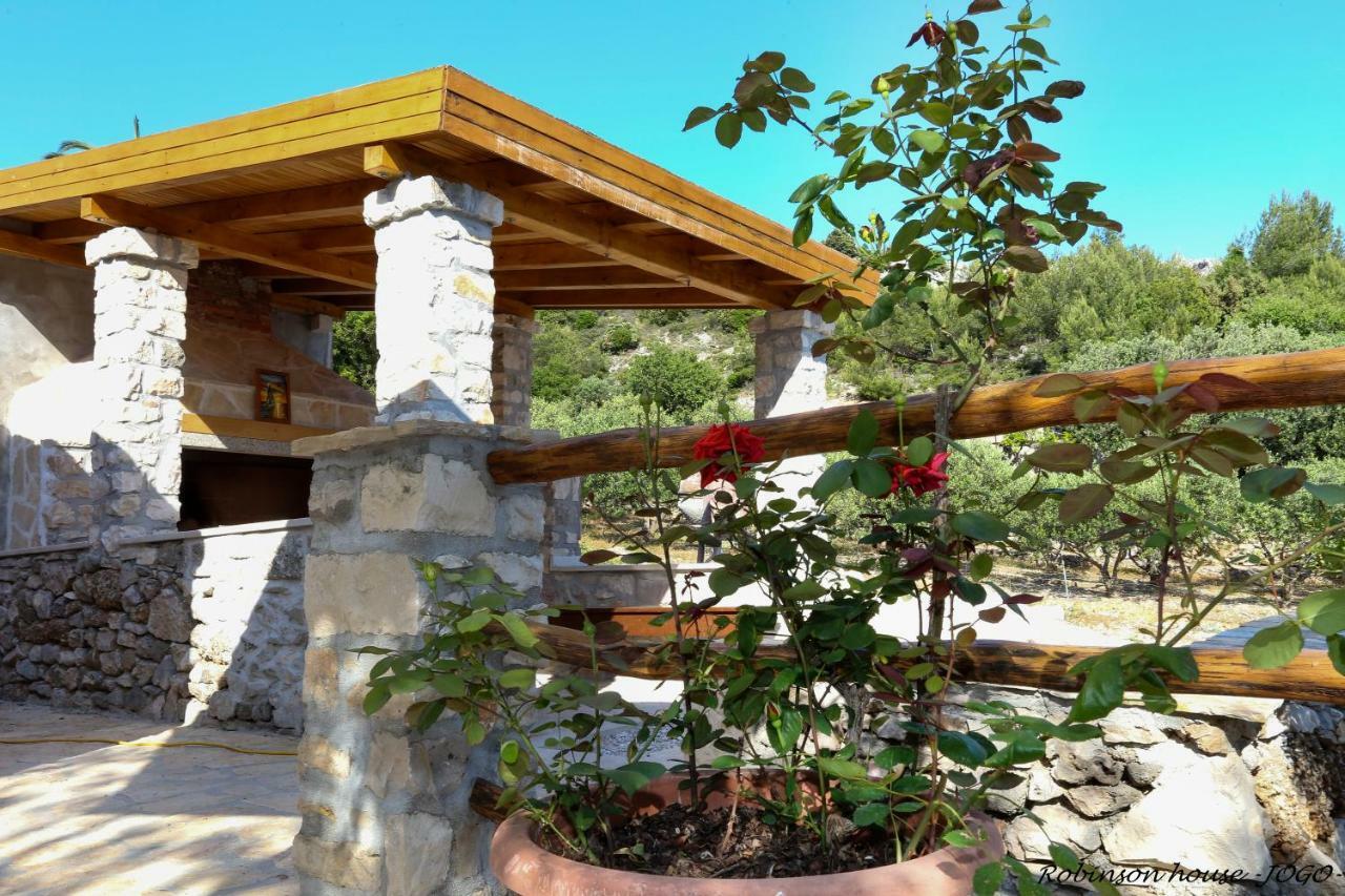 Robinson Beach House Jogo Bol Exterior photo